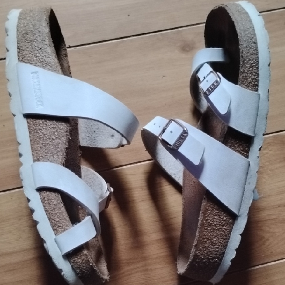 Birkenstock White Sandals - Picture 3 of 5